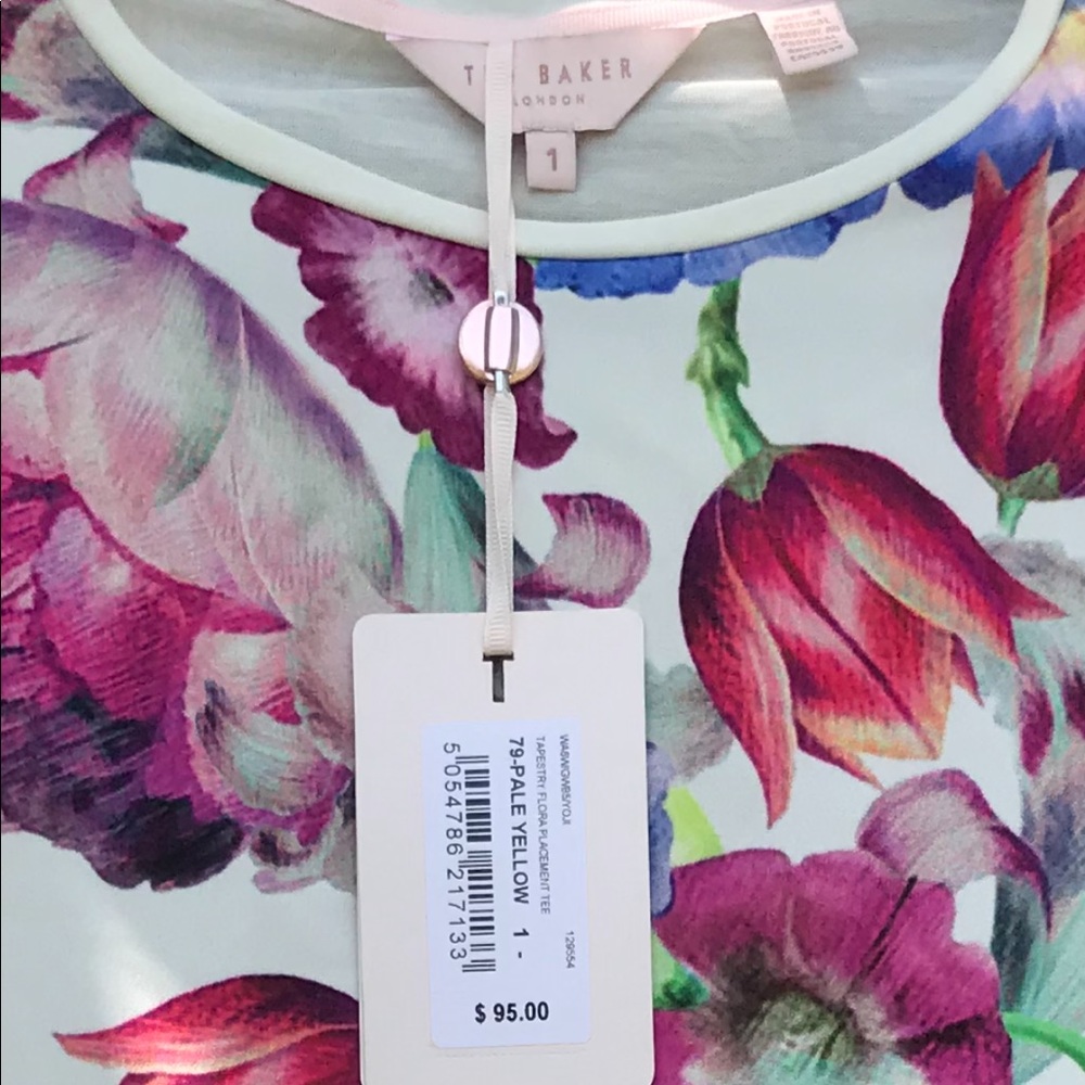 Ted Baker - Picture 3 of 5